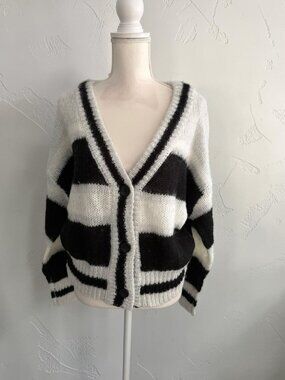 ELAN Oversized Black Gray Striped Cardigan Sweater Size XS NEW NWT
